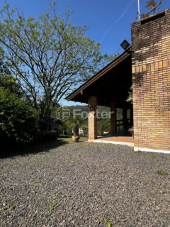 Image 22 - 1035477