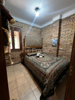 Image 4 - 1035477