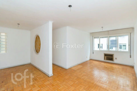 Image 34 - 1035526