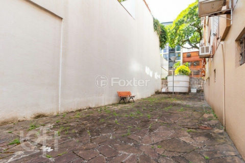 Image 30 - 1035526