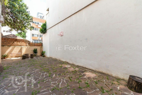 Image 31 - 1035526