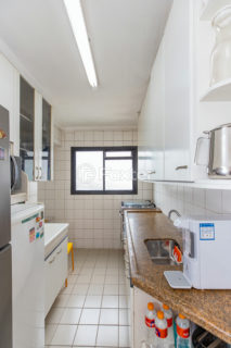 Image 22 - 1035545