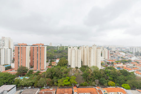 Image 14 - 1035545