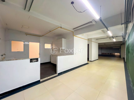 Image 46 - 1035547