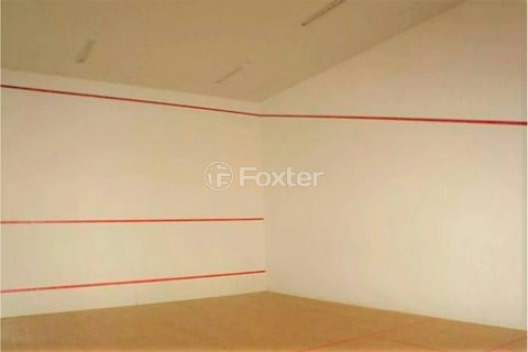 Image 28 - 1035550
