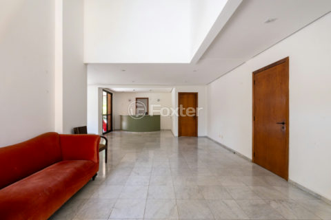 Image 39 - 1035551