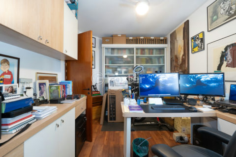 Image 25 - 1035551