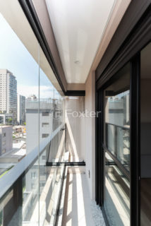 Image 30 - 1035555