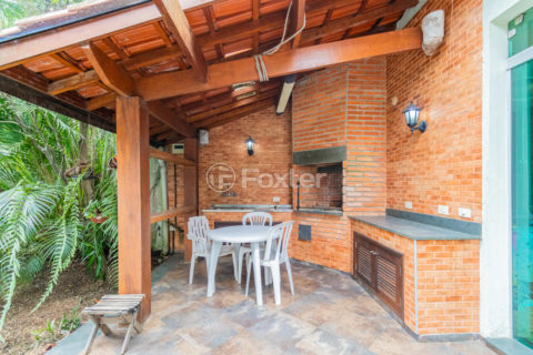 Image 39 - 1035562