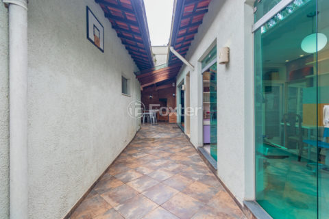 Image 38 - 1035562