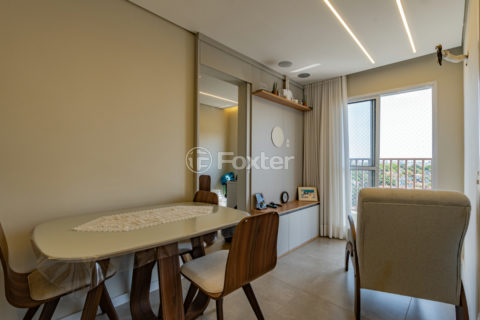 Image 32 - 1035571