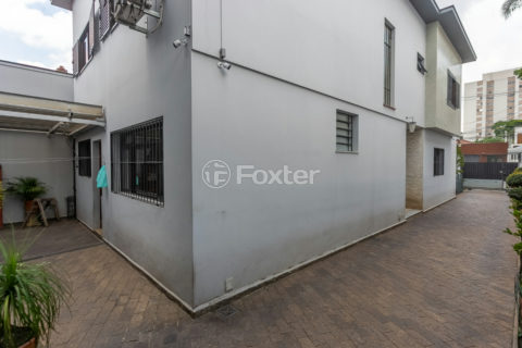 Image 42 - 1035580