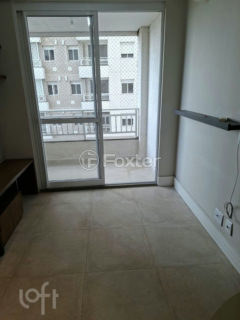 Image 49 - 1035600