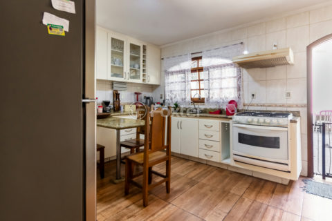 Image 21 - 1035603