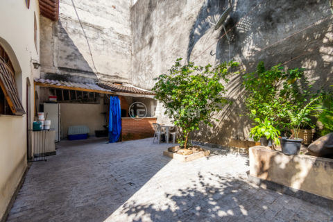 Image 26 - 1035603