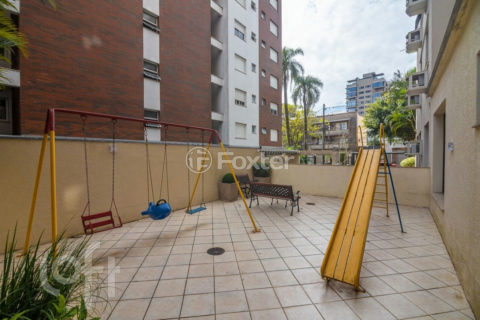 Image 39 - 1035611