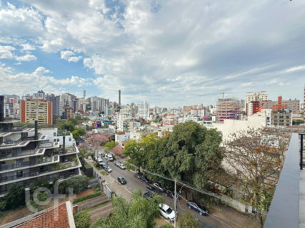 Image 5 - 1035640