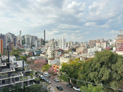 Image 14 - 1035643