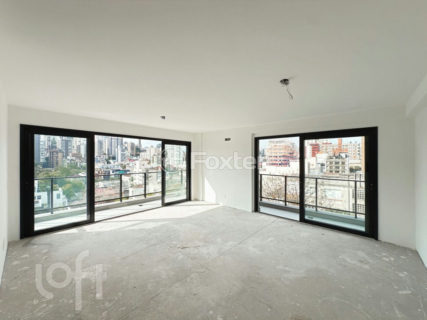 Image 22 - 1035651
