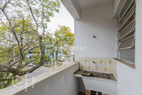 Image 31 - 1035653