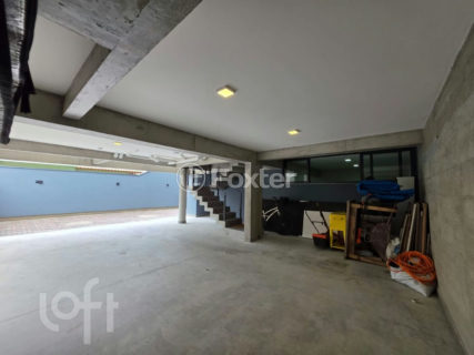Image 27 - 1035683