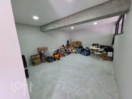 Image 49 - 1035683
