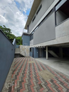 Image 63 - 1035683