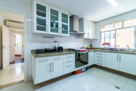Image 39 - 1035729