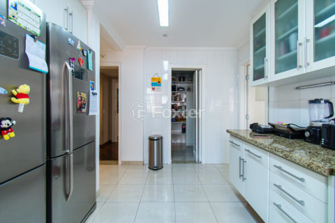 Image 41 - 1035729
