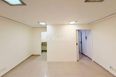 Image 5 - 1035752