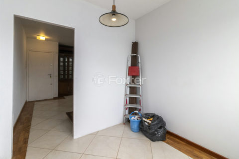 Image 25 - 1035785