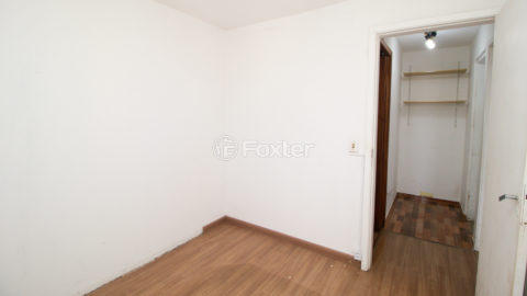 Image 30 - 1035793