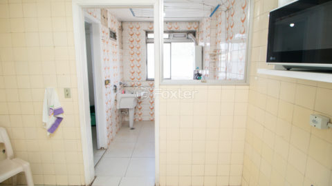 Image 49 - 1035793