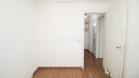 Image 33 - 1035793