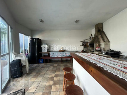 Image 36 - 1035803