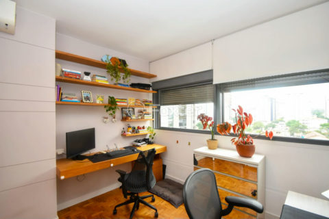 Image 31 - 1035824
