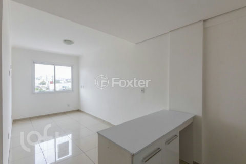Image 7 - 1035825