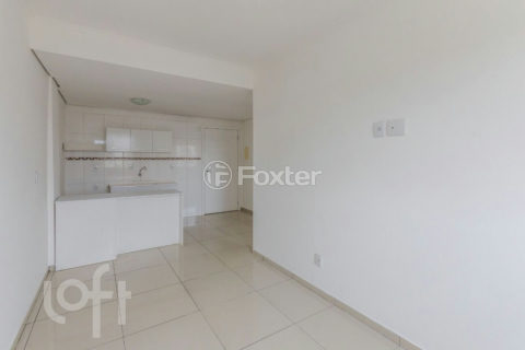 Image 11 - 1035825