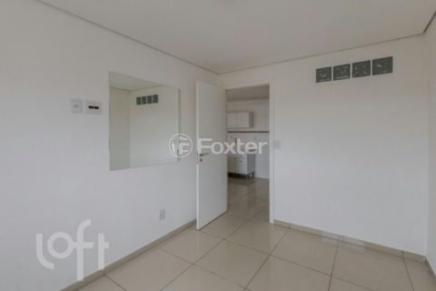Image 24 - 1035825