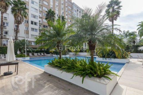 Image 37 - 1035850