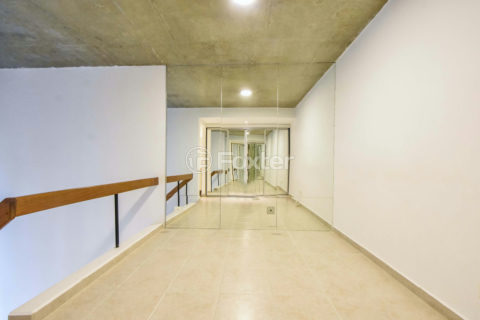 Image 31 - 1035862