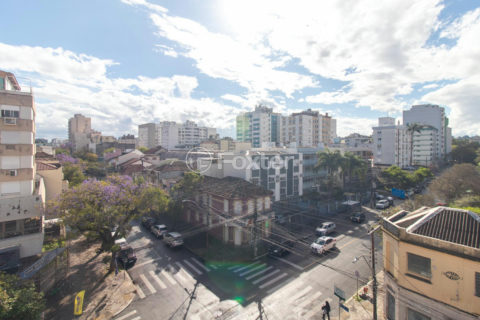 Image 10 - 1035936