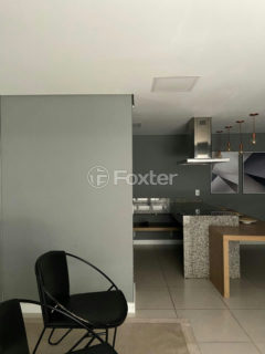 Image 30 - 1035953