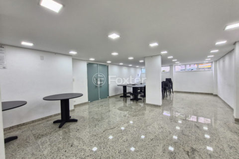 Image 33 - 1035962