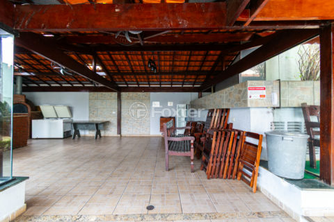 Image 39 - 1035974
