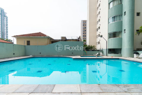 Image 40 - 1035974