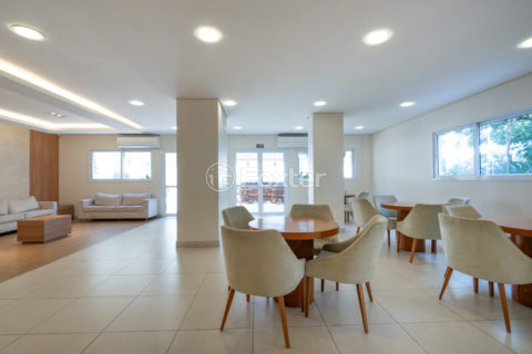 Image 39 - 1035982