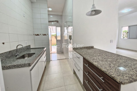 Image 25 - 1035983