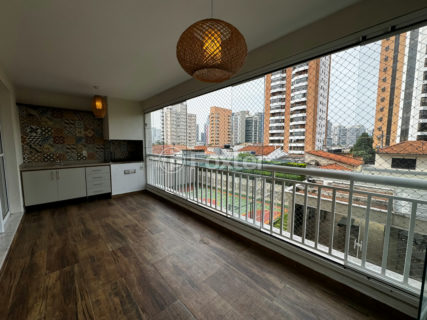 Image 11 - 1035984