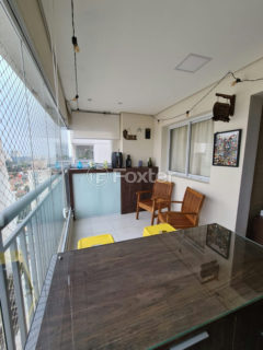 Image 9 - 1035985